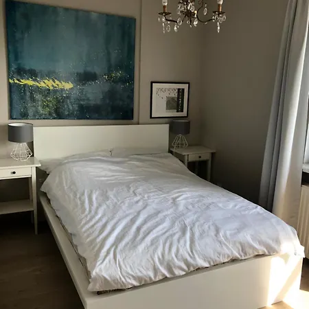 Quick Concert Access - Ochota Apartment *